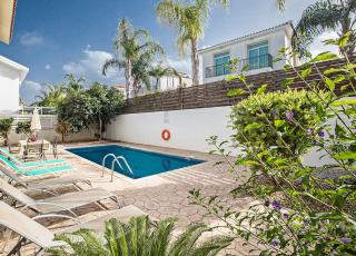 Villa Dafnis Sunshine - Modern 3 Bedroom Central Protaras Villa With Pool - Close To Fig Tree Bay - Protaras - 9