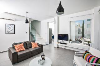 Villa Ochosto Helios - Beautiful 5 Bedroom Protaras Villa - Walking Distance To Fig Tree Bay Beach - 2