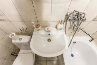 Apartment near Zhitomirskaya metro station, Nikolay Krasnova street - 7