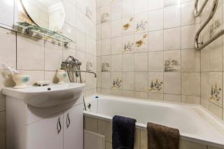 Apartment near Zhitomirskaya metro station, Nikolay Krasnova street - 1