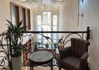 Boutique Hotel Kaspi - 4