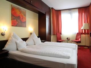 TOP Hotel Amberger - 8