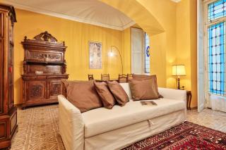Acadamis -Il rifugio dei Mercanti- Piazza Castello - Torino - 9