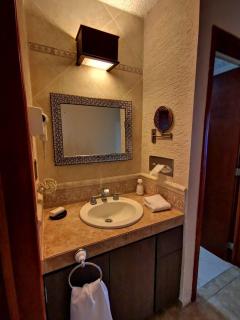 Brisas Beachfront Studios in Hotel Zone - Cancún - 8
