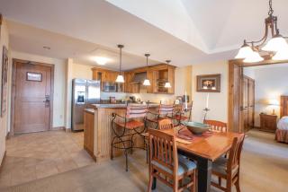 Top Floor 2 bedroom Condo in Mountaineer Square- Slopeside condo - Crested Butte - 8