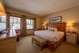 Wheelchair Accessible 2-Bedroom Condo - Slopeside condo - Crested Butte - 2