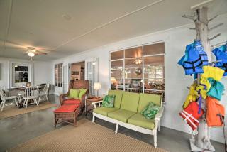 Kentucky Lake Cabin with Private Dock and Fire Pit - 1