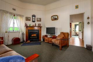 Dillons Cottage - 8