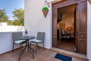 Hacienda la buena vida B&B en appartementen - Algarinejo - 3