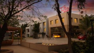 Top3 Lords Resort Bhavnagar - 8