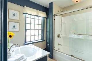 Waldo Emerson Inn - Kennebunkport - 1