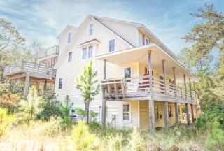 Carotank Clubhouse - 9
