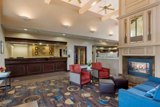 Comfort Inn & Suites Warsaw near US-30 - Warsaw - 6