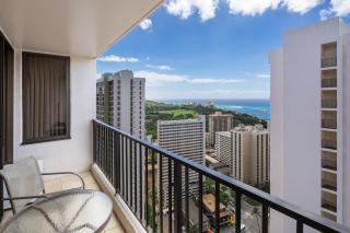 Ocean View Delight, Walk to Beach with Free Parking - Honolulu - 8