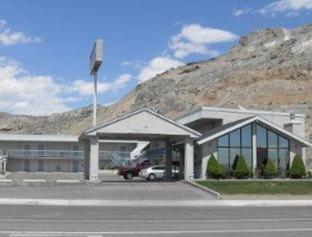 Super 8 by Wyndham Wendover - 7