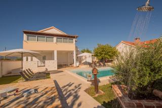 Holiday home Dinko - Pridraga - 3