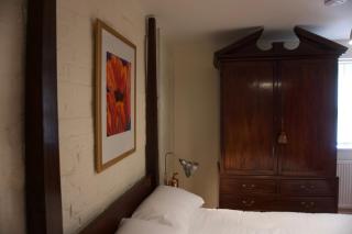 Stunning Apartment with Courtyard Near The Waterfront Ipswich - Ipswich - 3