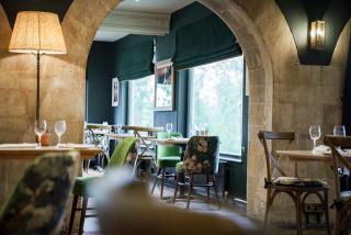 The Bear Of Rodborough Hotel - Stroud - 3