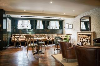 The Bear Of Rodborough Hotel - Stroud - 1
