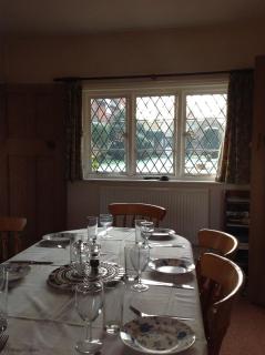 Pekes Tudor View - 6