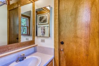 Cheery Gold Bend Family Condo - Truckee - 1