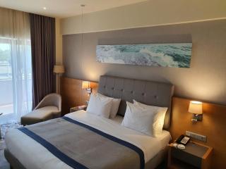 Holiday Inn - Aktau - Seaside by IHG - 2