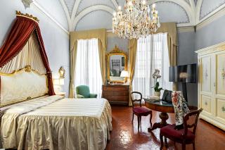Residenza d'Epoca Palazzo Borghesi - 6