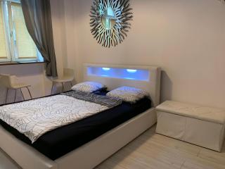 Nowoczesny apartament: Targi MTP I PKP - Poznań - 0