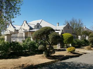 Lucolo Palace B&B Aliwal North - 5