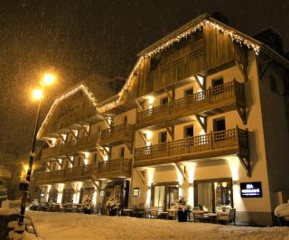 Hotel Le V de Vaujany - 1