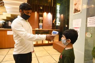 Hotel Heritage Inn at Assi Ghat - Varanasi - 7
