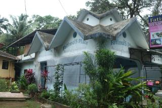 FATIMA'S PLACE - 9