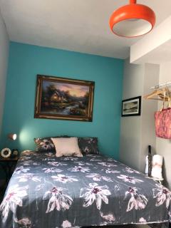 Cozy Aqua Private Suite with Parking - 7