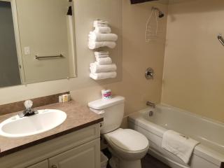 Osoyoos Lakeview Inn & Suites - Osoyoos - 4