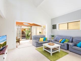 Waterside at Point Road - Tuncurry - 9