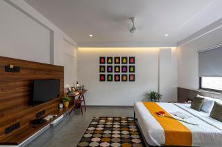 The Cult Stay - Solapur - 0