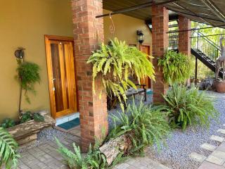 Olive Leaves Guest House - Gaborone - 4