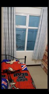 2 BR Jungle Decor Beautiful Sea View Fast Internet Top Of The Mall - 9