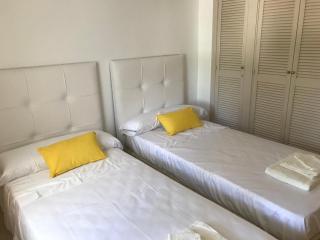 Apartment Costalita, direct beach access, ground floor, salt water pool - Estepona - 3