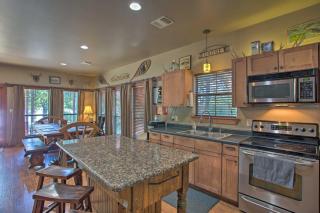 Lakefront Chico Haven with Multi-Level Private Dock! - Chico - 3