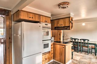 Diamond Lake Home with Dock Close to 2 Ski Resorts! - - 2