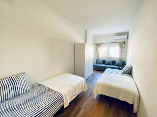 GMC Turistics - La Casa de los Álamos - Malaga - 6