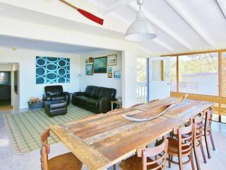 Bimbimbie at Hyams Beach - Hyams Beach - 8