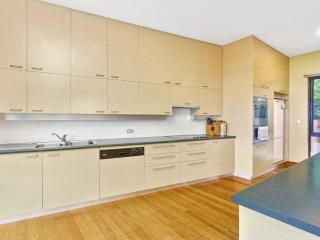 Number Nine Gerroa - 9