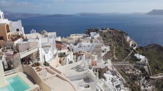 Beautiful Oia Villa Spectacular Sea Views Sunset & Caldera Views Aegean Serenity Villa - Oia - 8