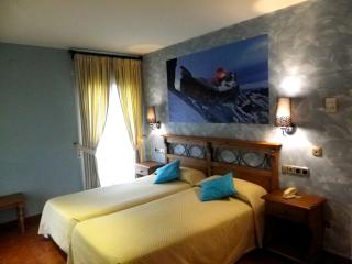 Hotel Arnal - 1