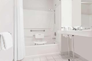 Days Inn by Wyndham Ocean Shores - Ocean Shores - 9