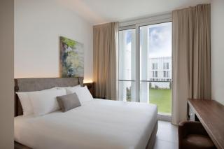 J Hotel - Turin - 5