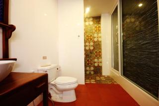 Feung Nakorn Balcony Rooms and Cafe - Bangkok - 4