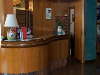 Hotel Continental - Garda - 5